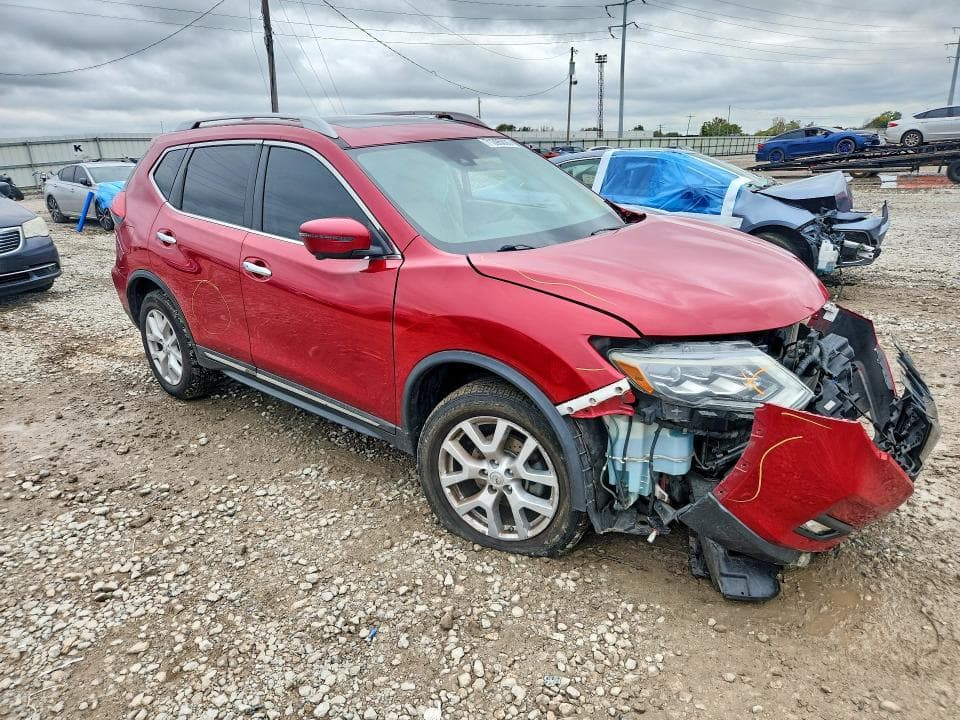 2017 NISSAN ROGUE SL 4