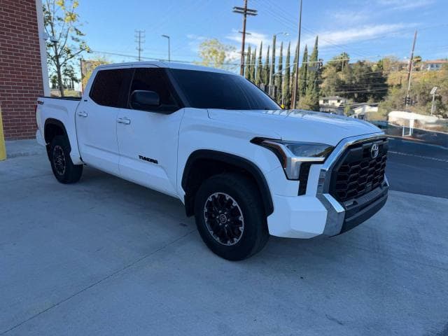 2024 TOYOTA TUNDRA SR5