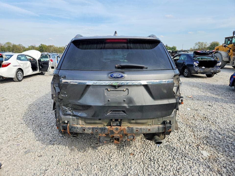2017 FORD EXPLORER XLT 6