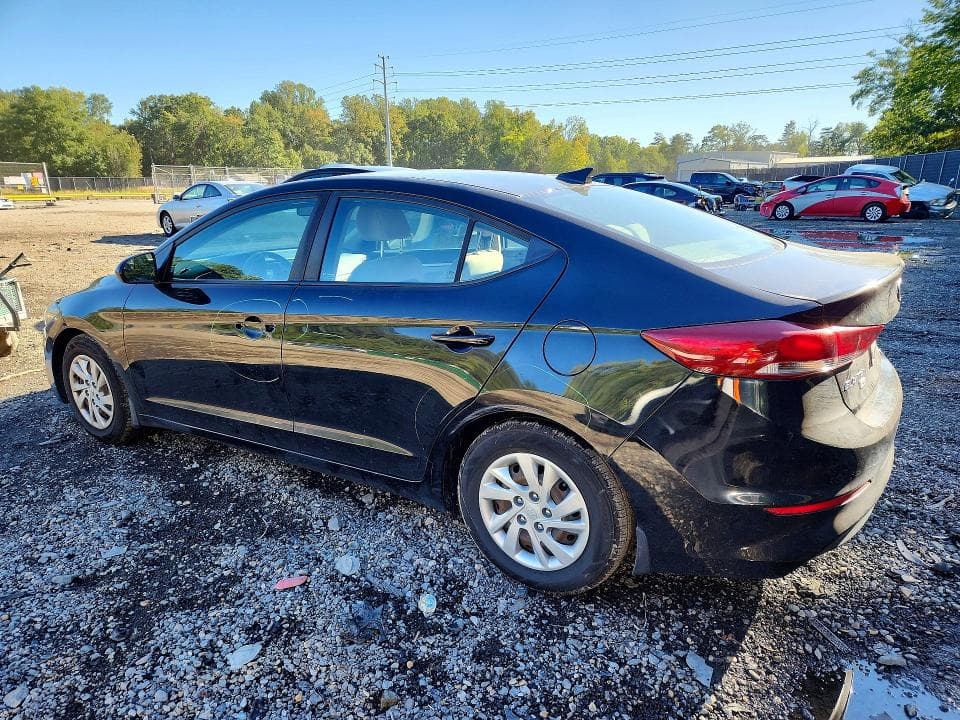 2017 HYUNDAI ELANTRA SE 2