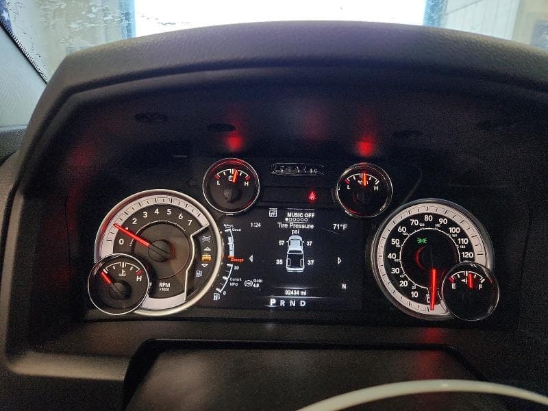 2018 RAM 1500 SLT 9