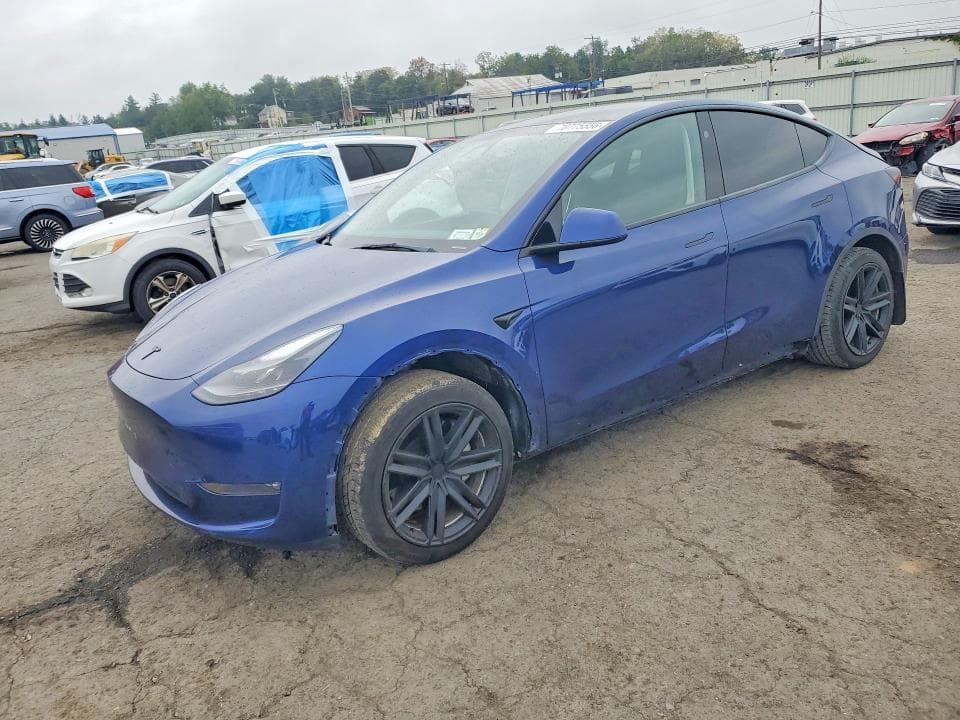 2023 TESLA MODEL Y - 1