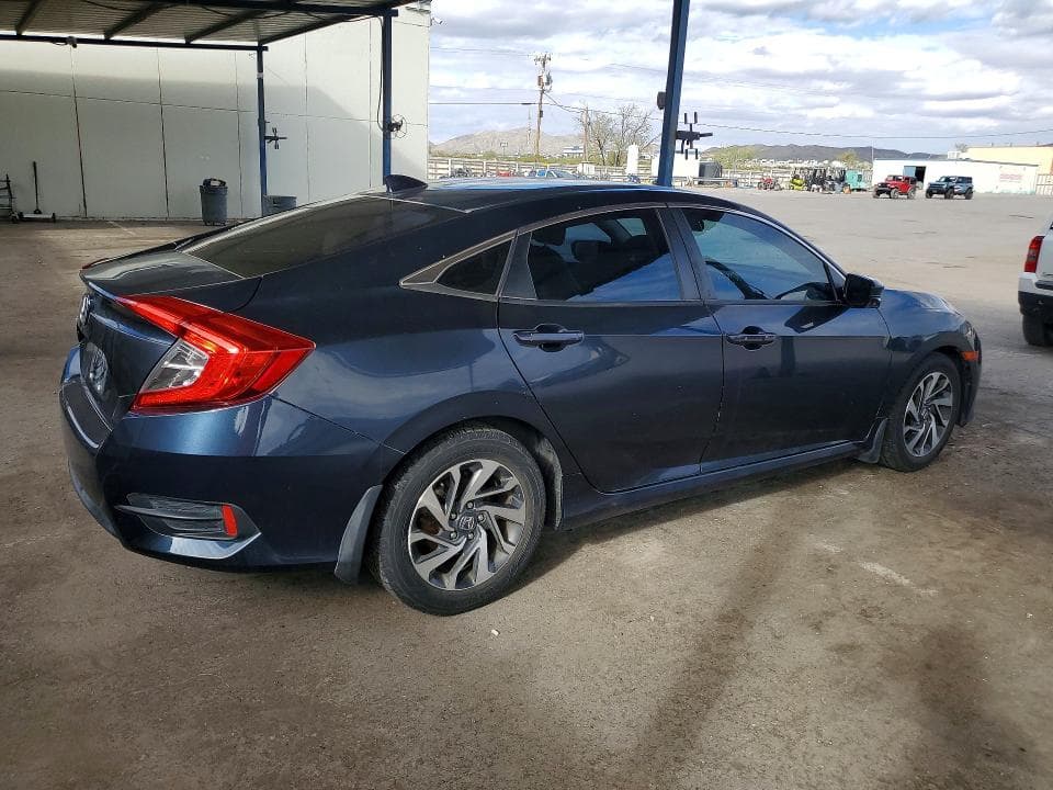 2017 HONDA CIVIC EX 3