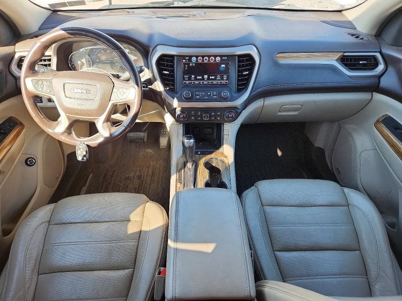 2017 GMC ACADIA DENALI 8