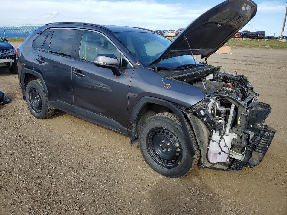 2021 TOYOTA RAV4 LE 4