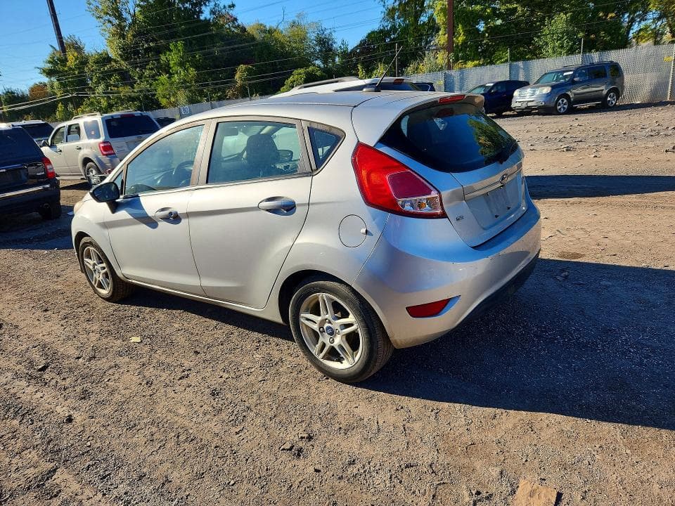 2018 FORD FIESTA SE 2