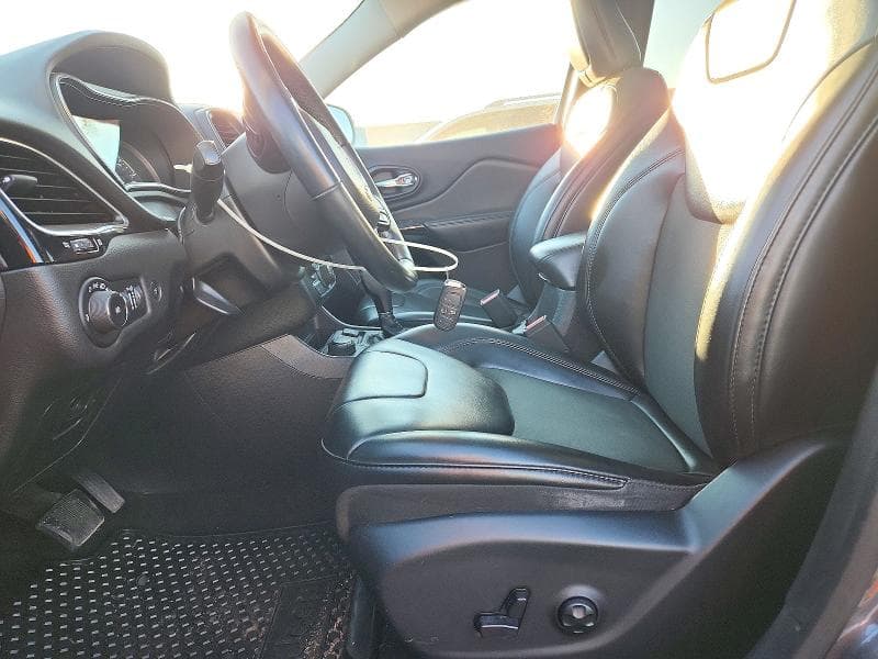 2019 JEEP CHEROKEE LATITUDE PLUS 7