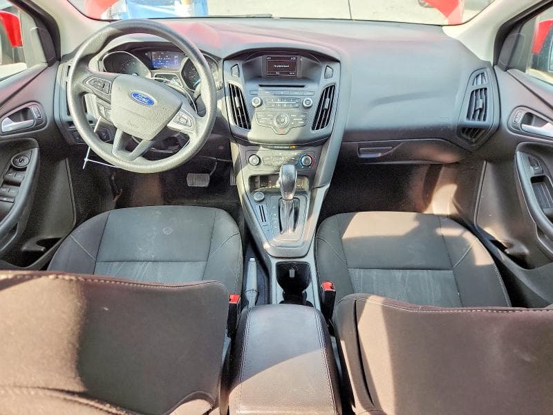 2017 FORD FOCUS SE 8