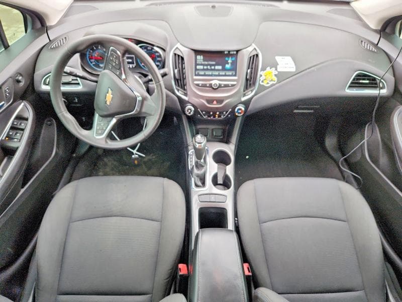 2017 CHEVROLET CRUZE LT 8