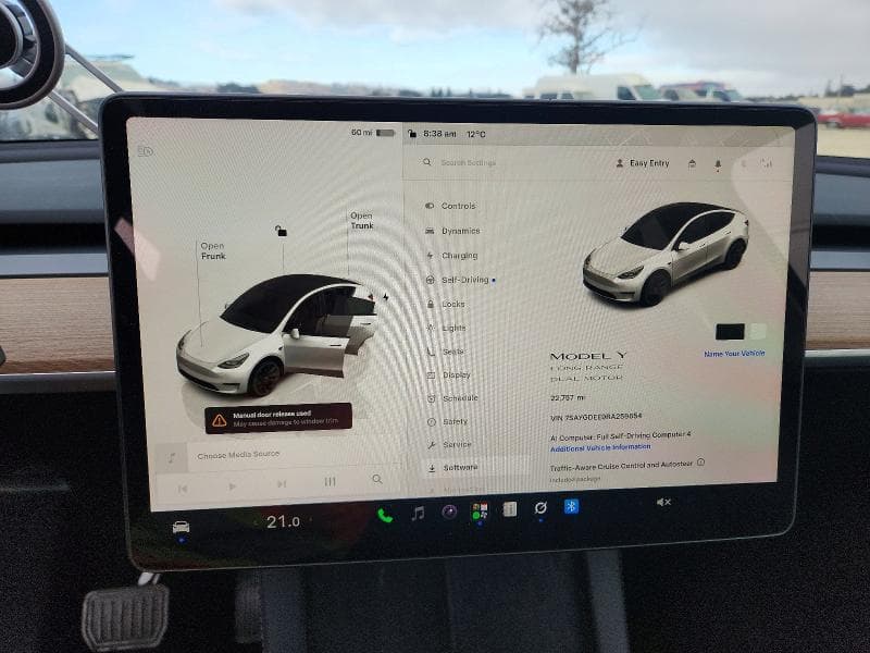 2024 TESLA MODEL Y 9