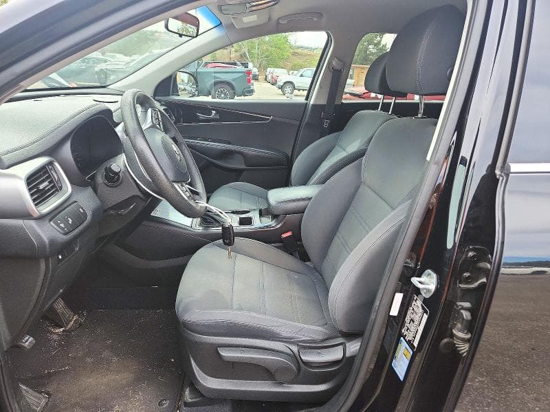 2019 KIA SORENTO LX 7