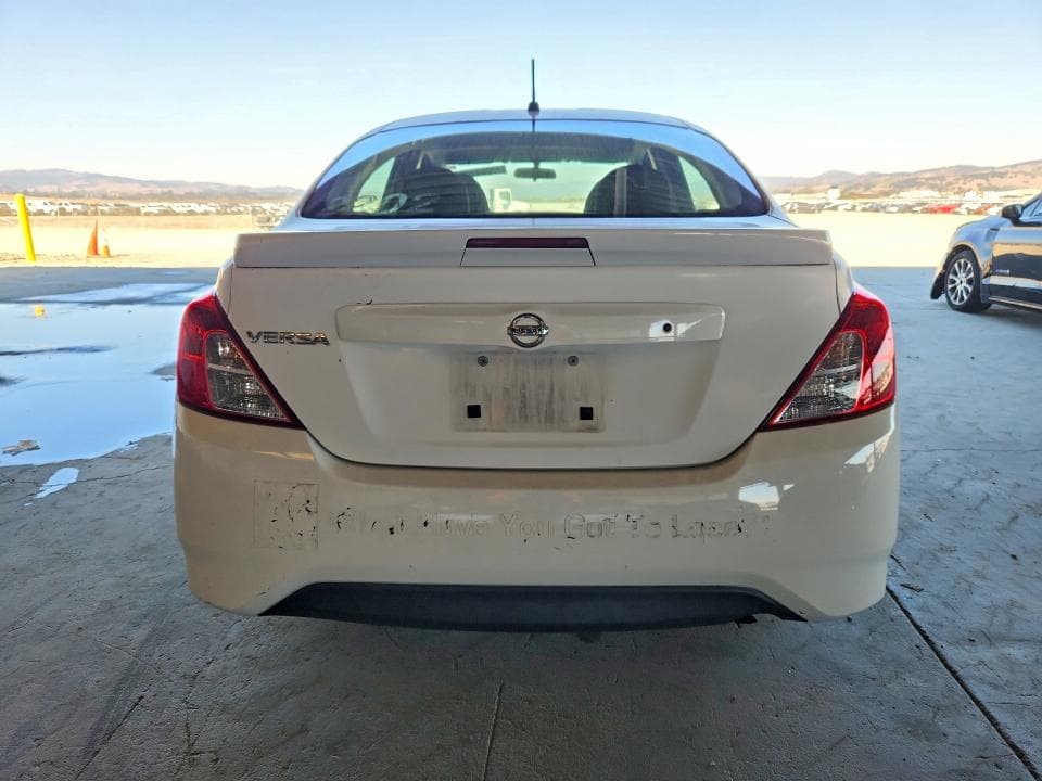 2017 NISSAN VERSA 1.6 S PLUS 6