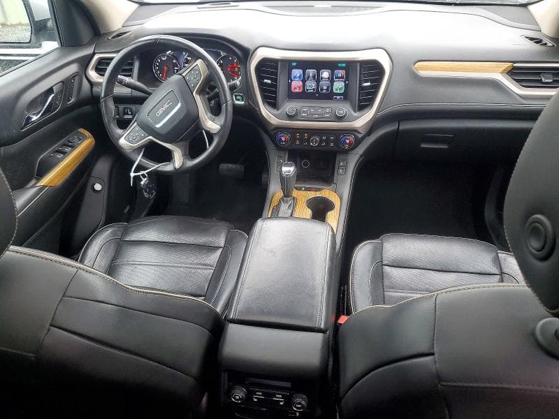 2017 GMC ACADIA DENALI 8