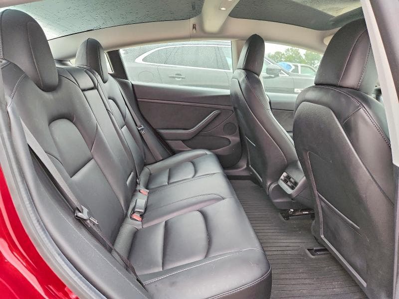 2021 TESLA MODEL 3 10