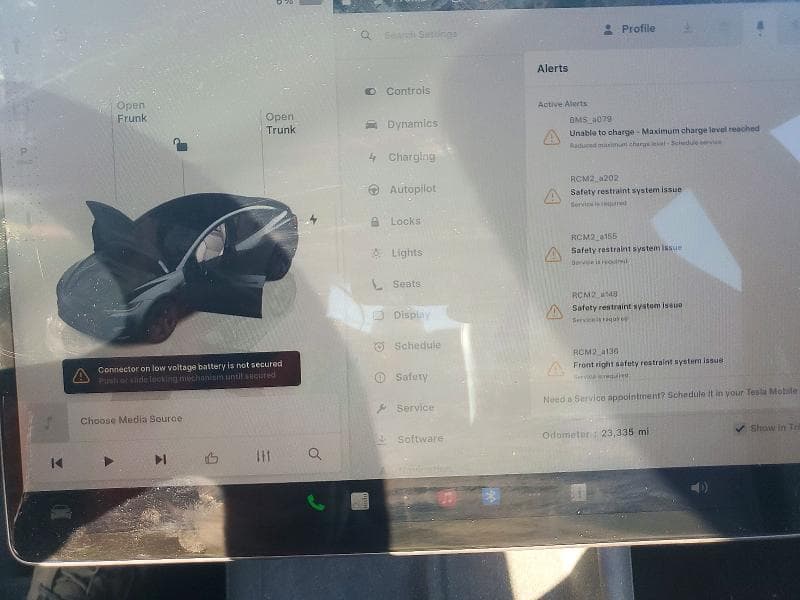 2025 TESLA MODEL 3 9