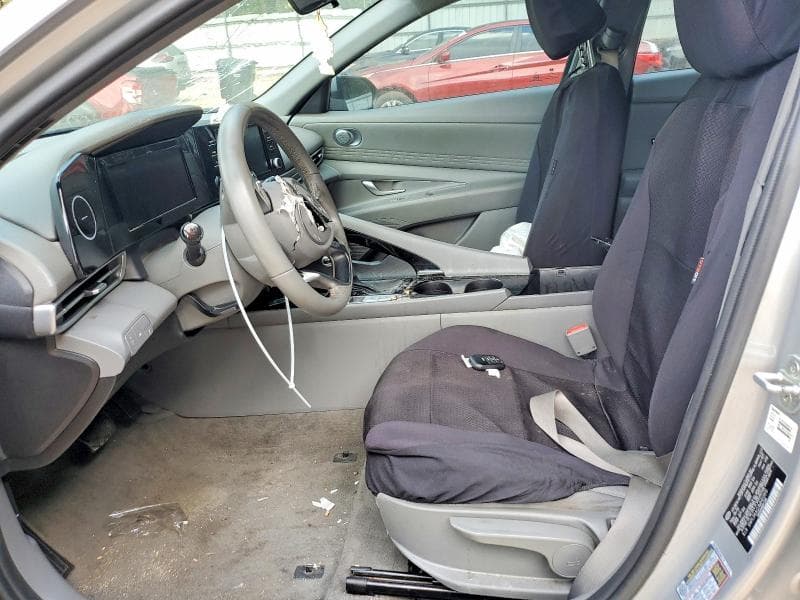 2021 HYUNDAI ELANTRA SEL 7
