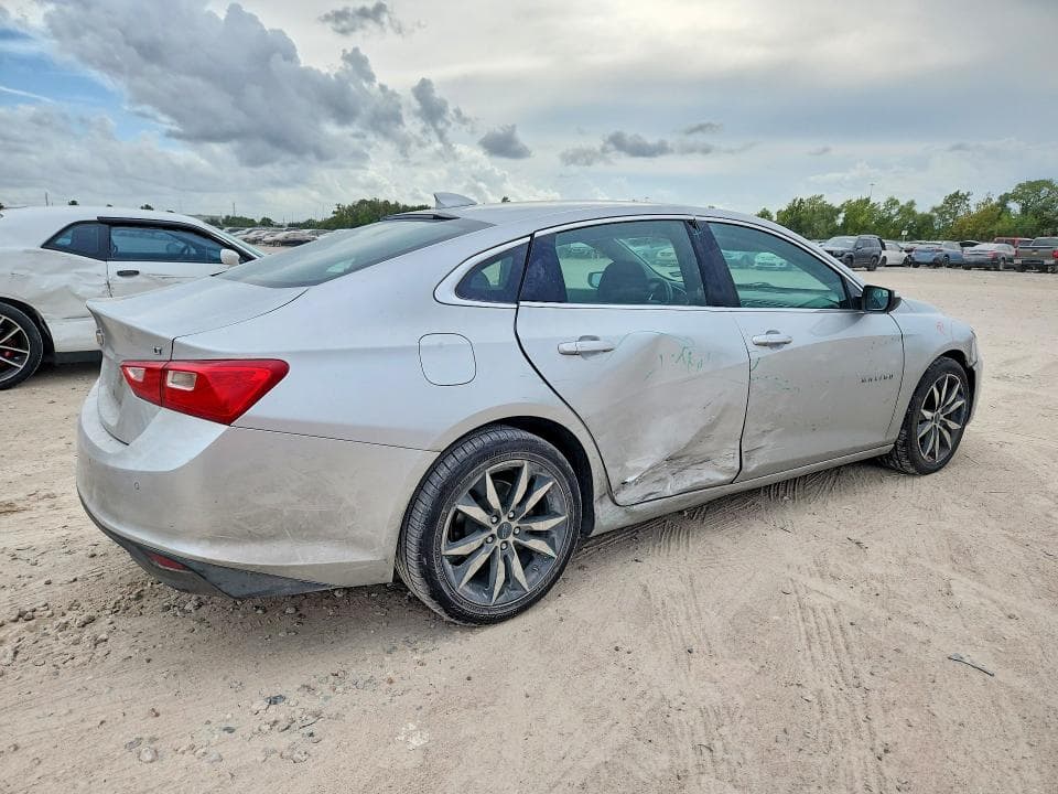 2018 CHEVROLET MALIBU LT 3