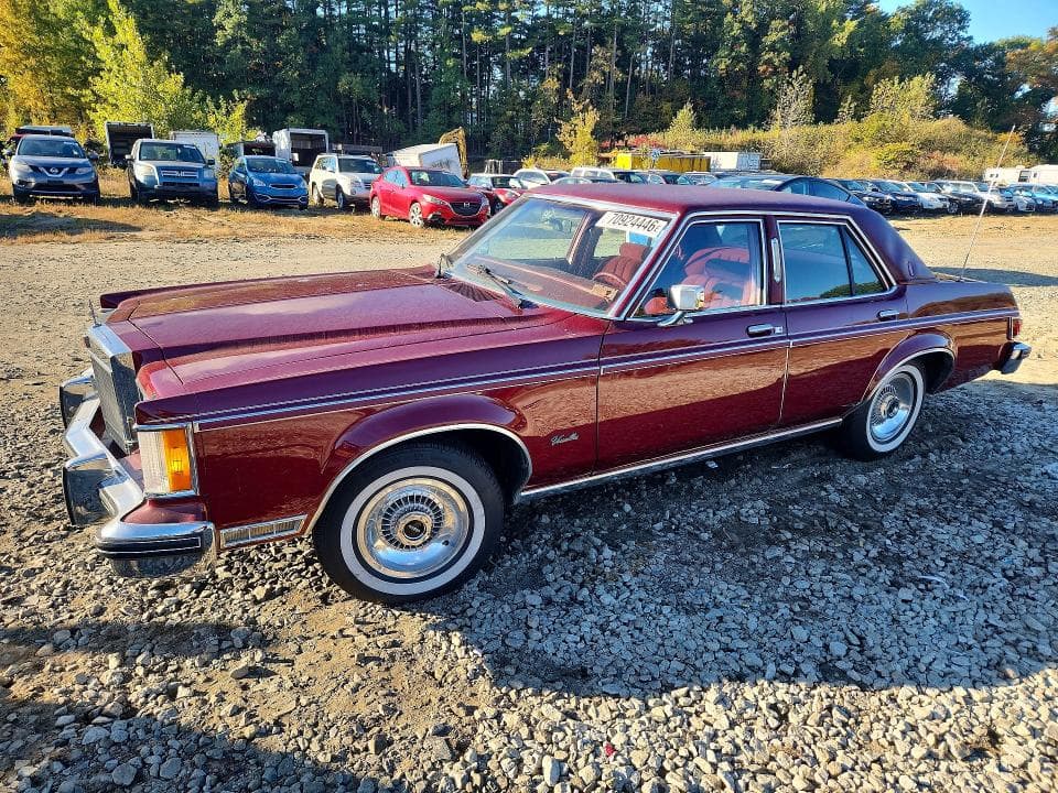 1978 LINCOLN TOWN CAR