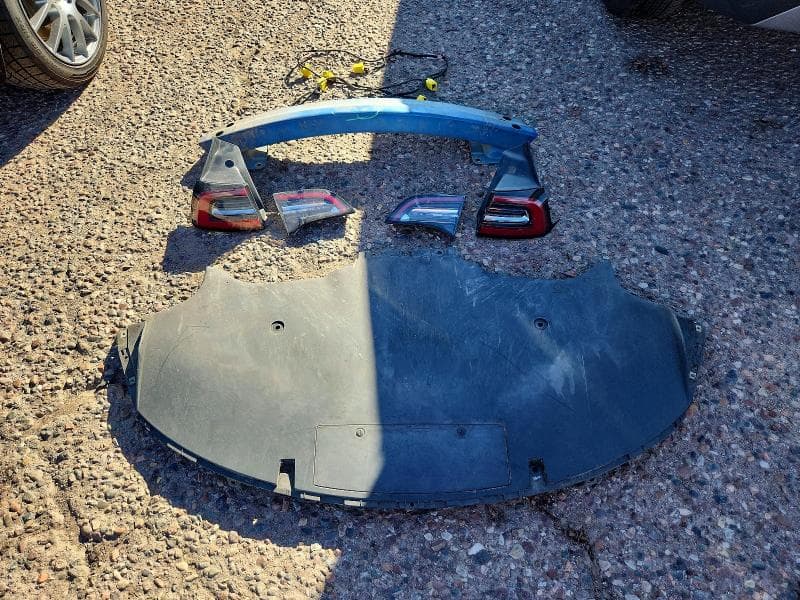 2022 TESLA MODEL 3 12