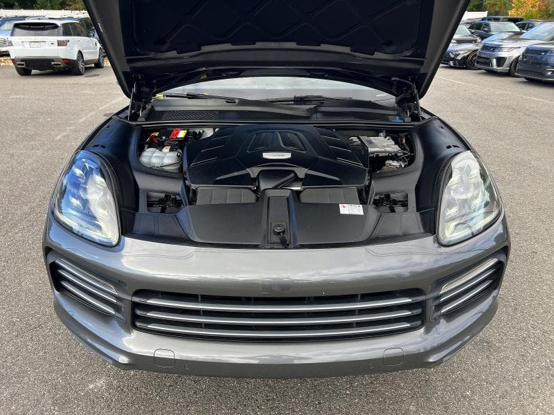 2019 PORSCHE CAYENNE 8