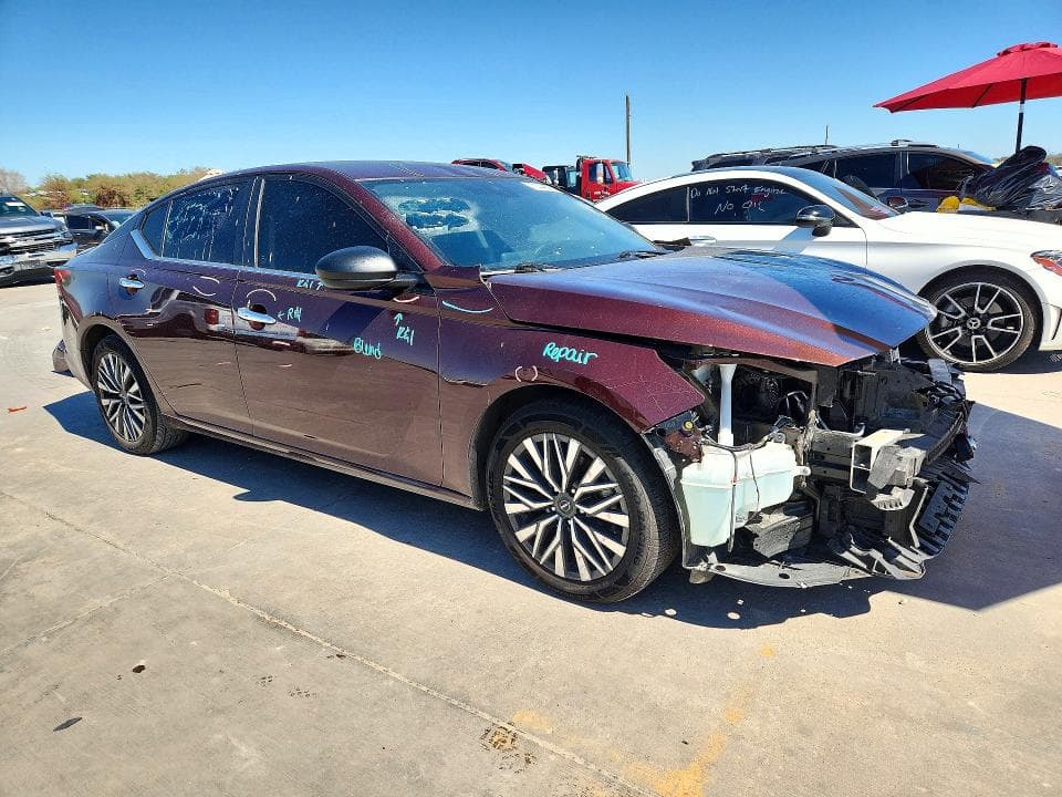 2024 NISSAN ALTIMA SV 4