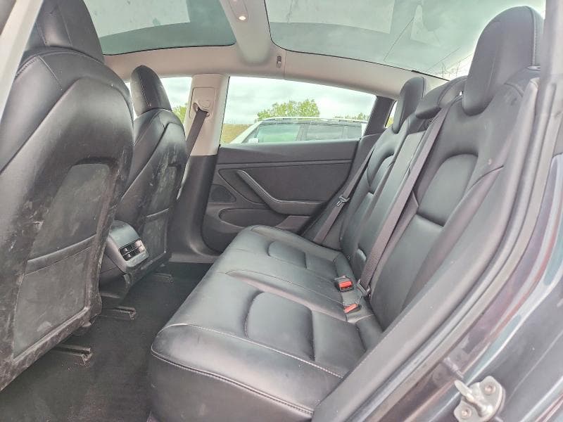 2019 TESLA MODEL 3 10