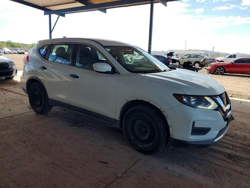 2017 NISSAN ROGUE S 4