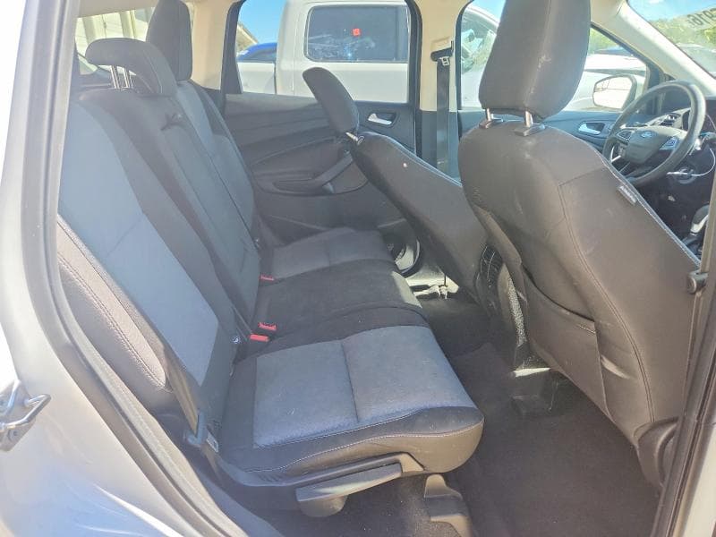 2018 FORD ESCAPE SE 11