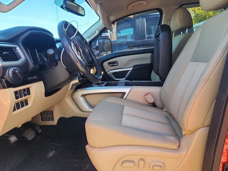 2017 NISSAN TITAN SV 7