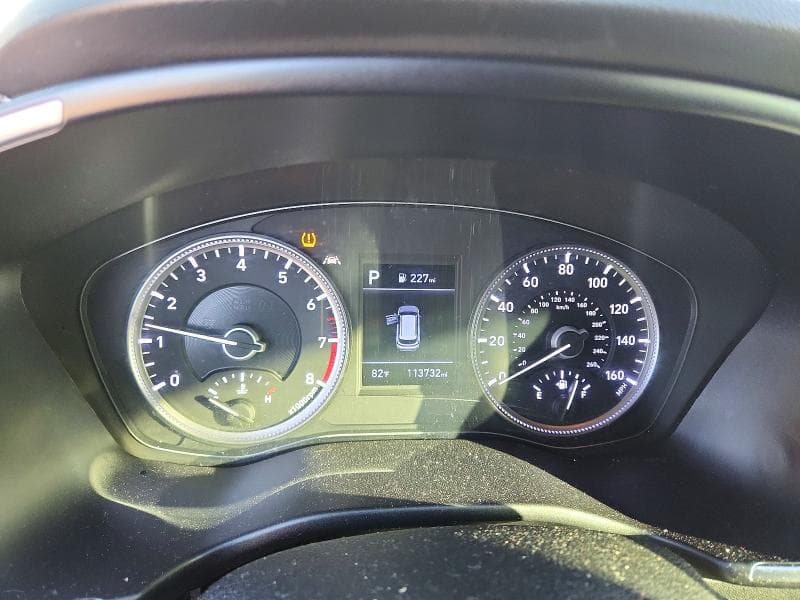 2019 HYUNDAI SANTA FE SE 9