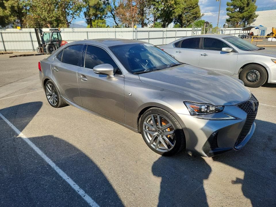 2019 LEXUS IS 300 4