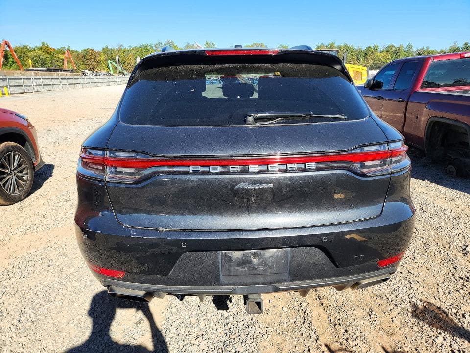 2020 PORSCHE MACAN 6