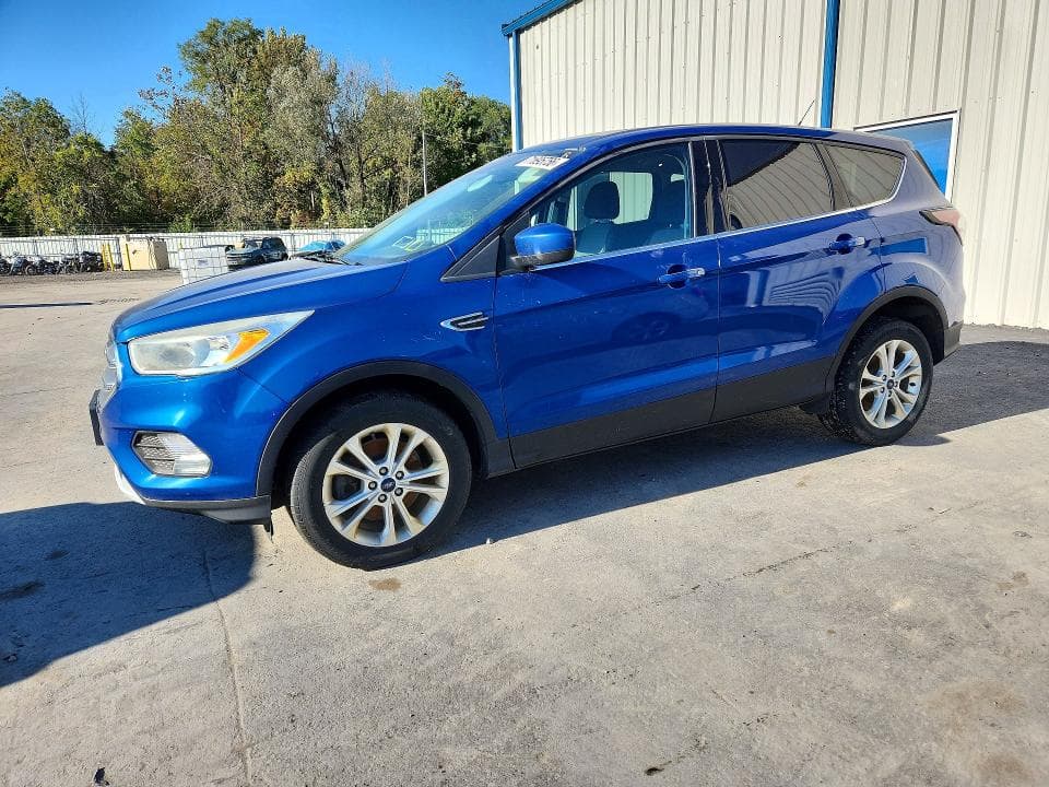 2017 FORD ESCAPE SE - 1