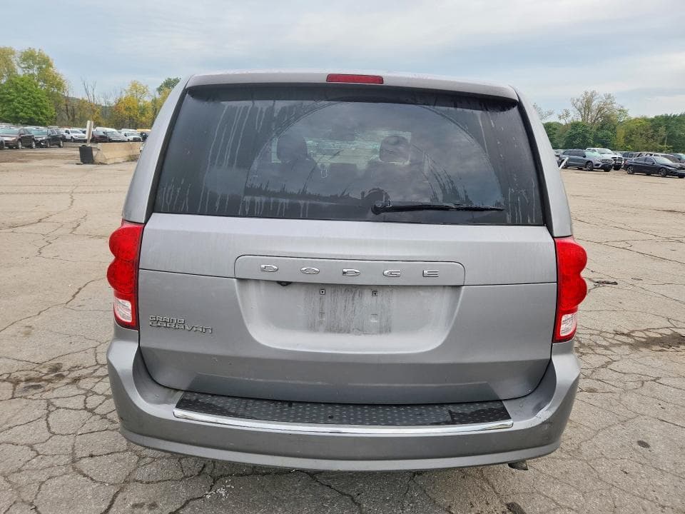 2018 DODGE GRAND CARAVAN SE 6