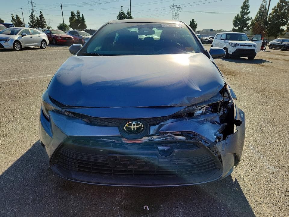 2023 TOYOTA COROLLA LE 5