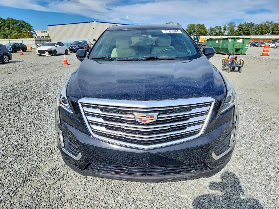 2017 CADILLAC XT5 5