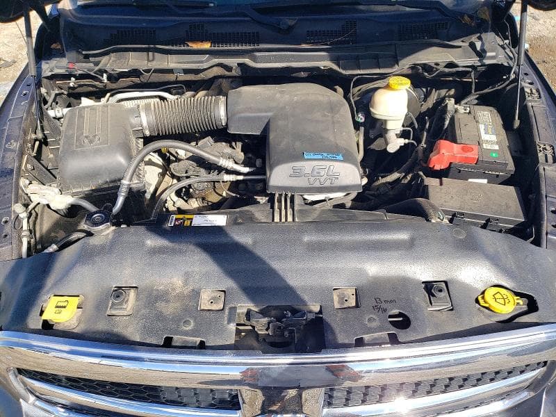 2017 RAM 1500 SLT 11