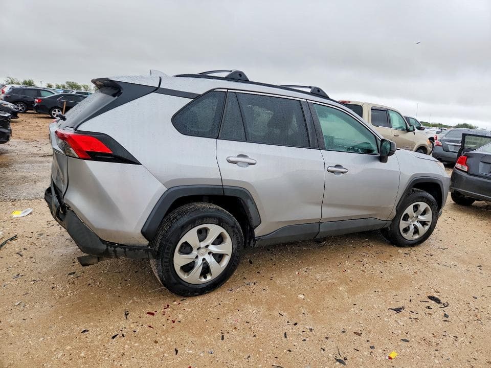 2019 TOYOTA RAV4 LE 3
