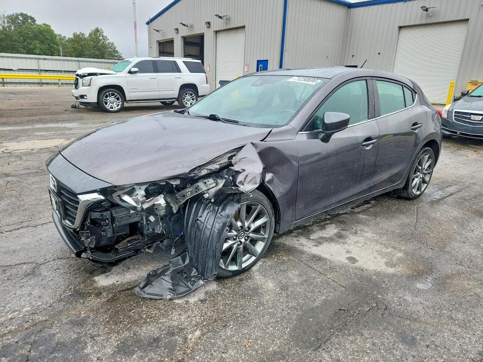 2018 MAZDA 3 TOURING