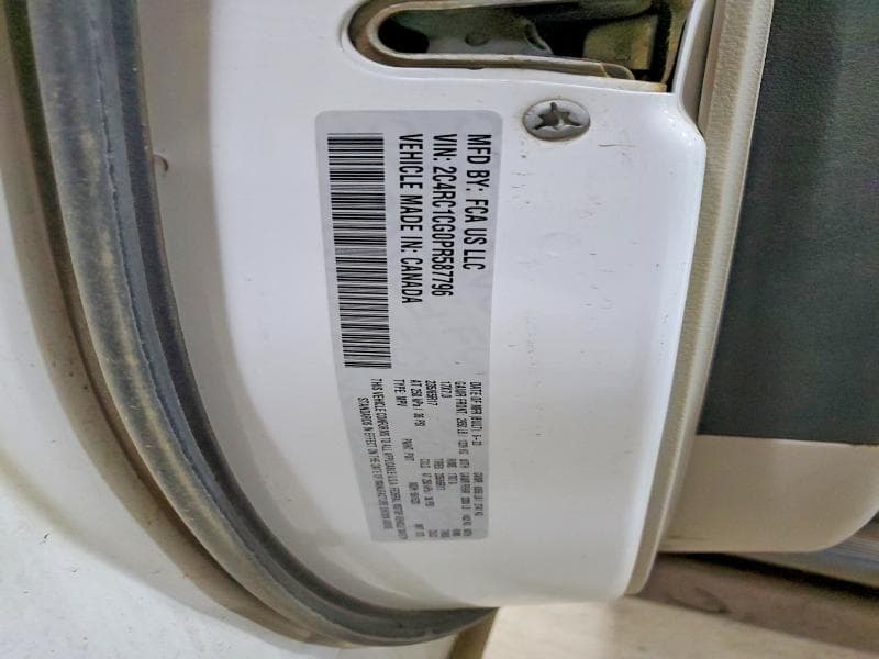 2023 CHRYSLER VOYAGER LX 13