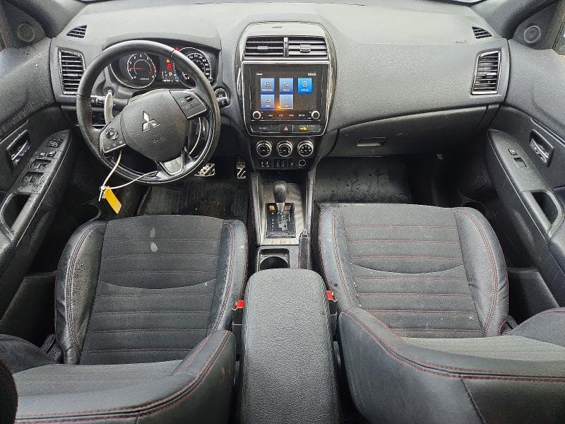 2023 MITSUBISHI RVR SE 8