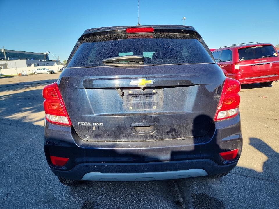2021 CHEVROLET TRAX 1LT 6