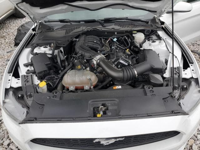 2017 FORD MUSTANG 11