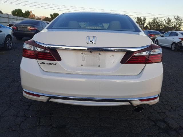 2017 HONDA ACCORD LX 6