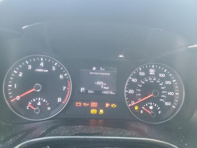 2019 KIA FORTE FE 9