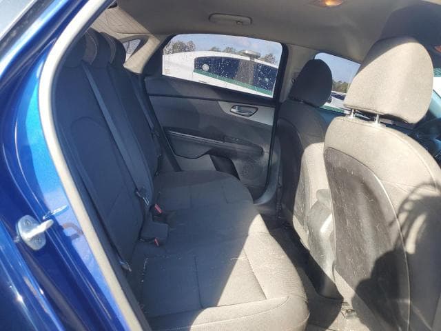 2019 KIA FORTE FE 10