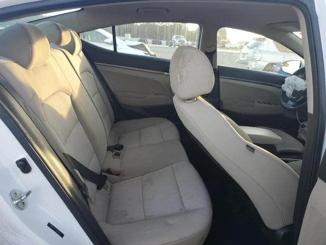 2018 HYUNDAI ELANTRA SE 10