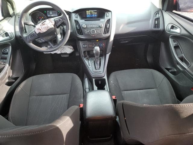 2017 FORD FOCUS SE 8