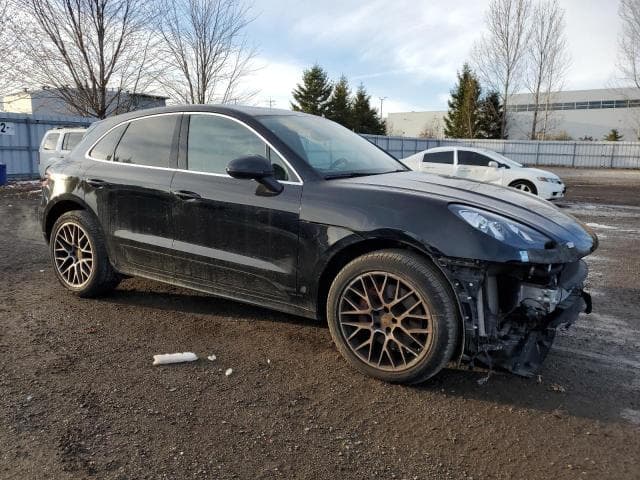 2017 PORSCHE MACAN TURBO 4