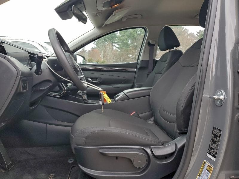 2024 HYUNDAI TUCSON SE 7